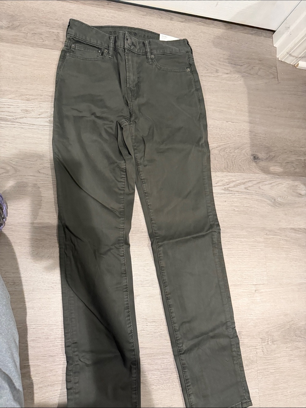 American Eagle Outfitters Olive Slim Straight Chinos